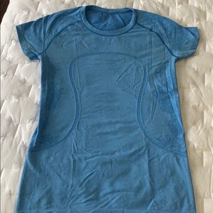 Blue Lululemon swiftly tech top